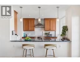4pc Bathroom - 603, 3316 Rideau Place Sw, Calgary, AB T2S1Z4 Photo 6