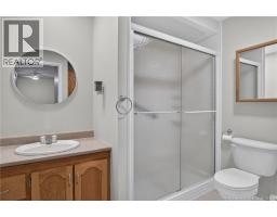 44 Wallace Court, photo 18