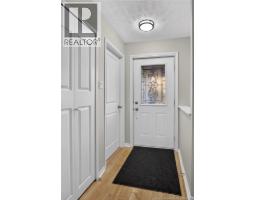44 Wallace Court, photo 6