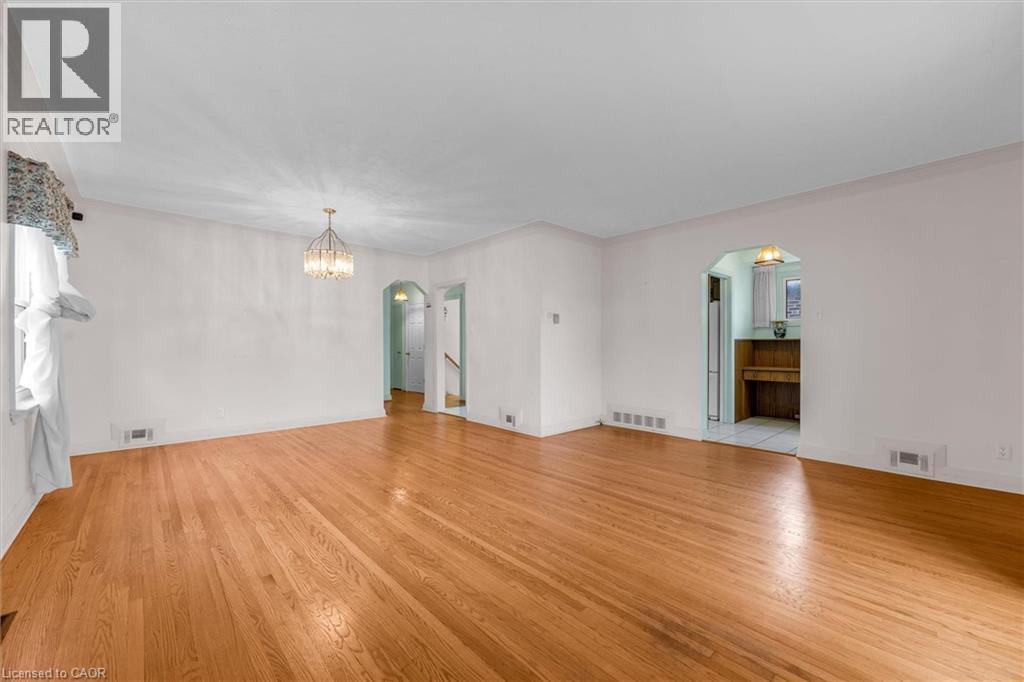 Photo of 24 MULDREW Avenue
