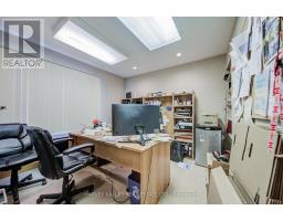 137 Sheppard Avenue E, Toronto, ON M2N3A6 Photo 16