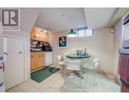 137 Sheppard Avenue E, Toronto, ON M2N3A6 Photo 35