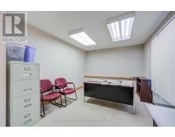 137 Sheppard Avenue E, Toronto, ON M2N3A6 Photo 31