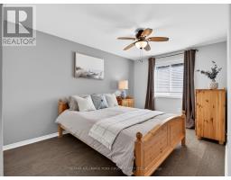 32 - 315 Wilkes Court, Aurora, ON L4G6G7 Photo 28