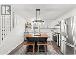 10 Amberley Road, Huron Kinloss, ON N2Z2X3 Photo 9