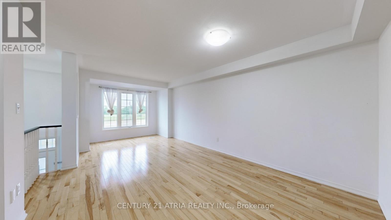 63- 14 Lavan Lane, Ajax, ON photo 5