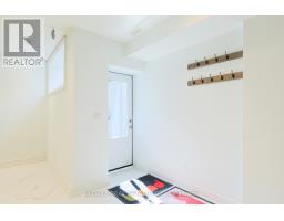 Lower - 9 Queen Victoria Street, Toronto, ON M4J1E8 Photo 8