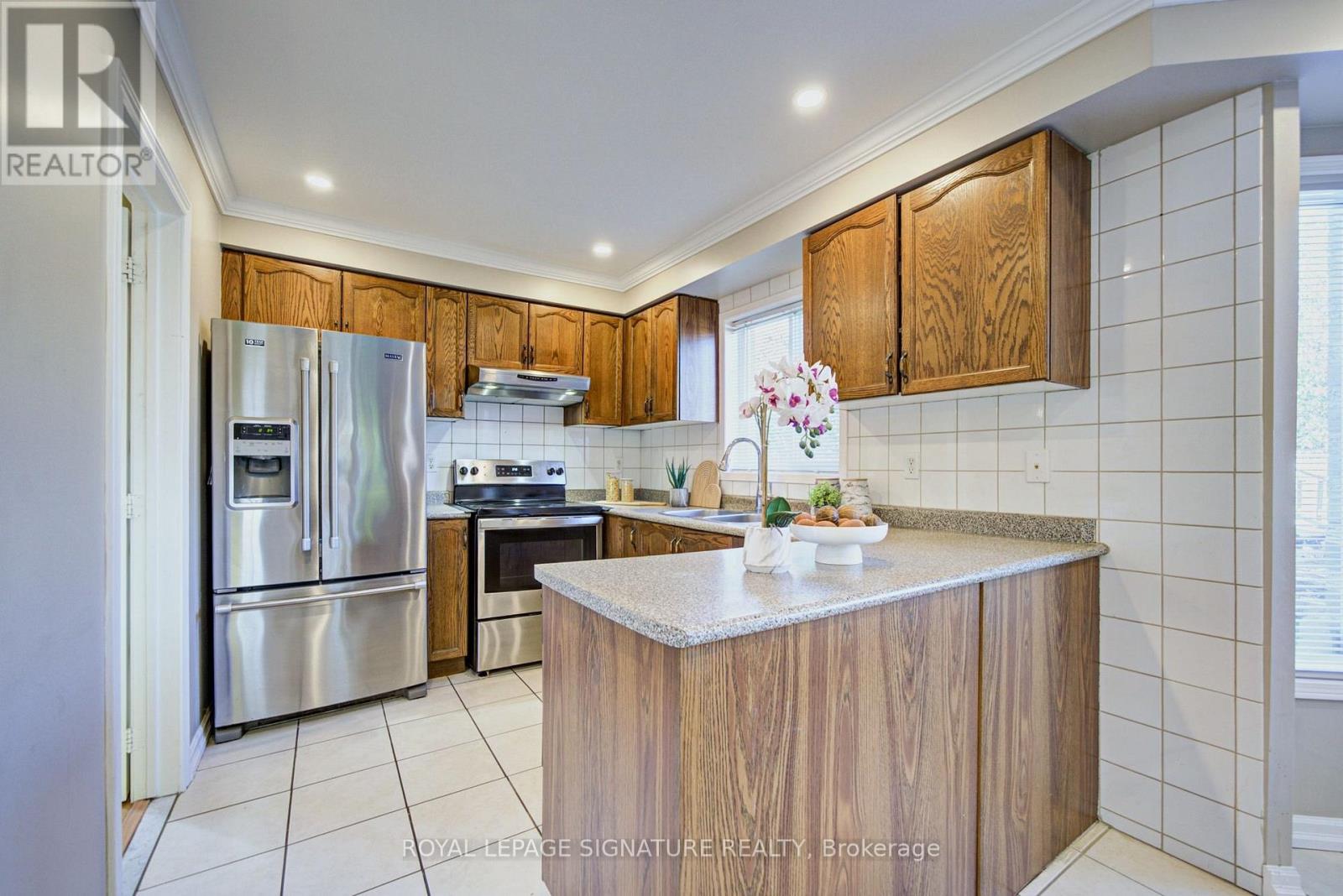 1180 Oriole Crescent, Innisfil, ON photo 15