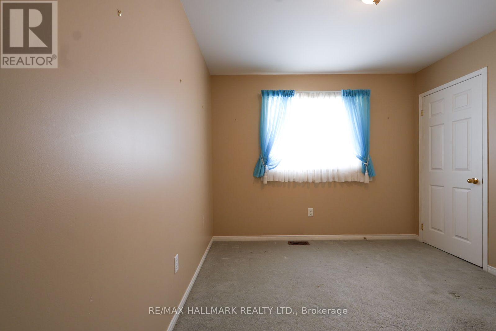 1968 Romina Court, Innisfil, ON photo 14