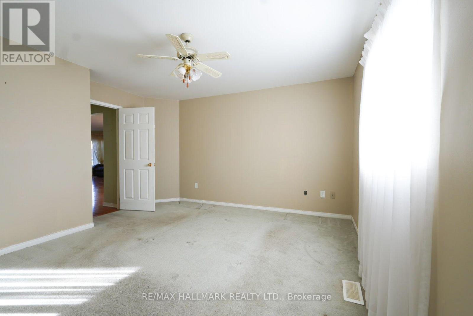 1968 Romina Court, Innisfil, ON photo 9