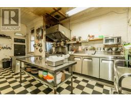 964 Highway 358, Port Williams, NS B0P1T0 Photo 13