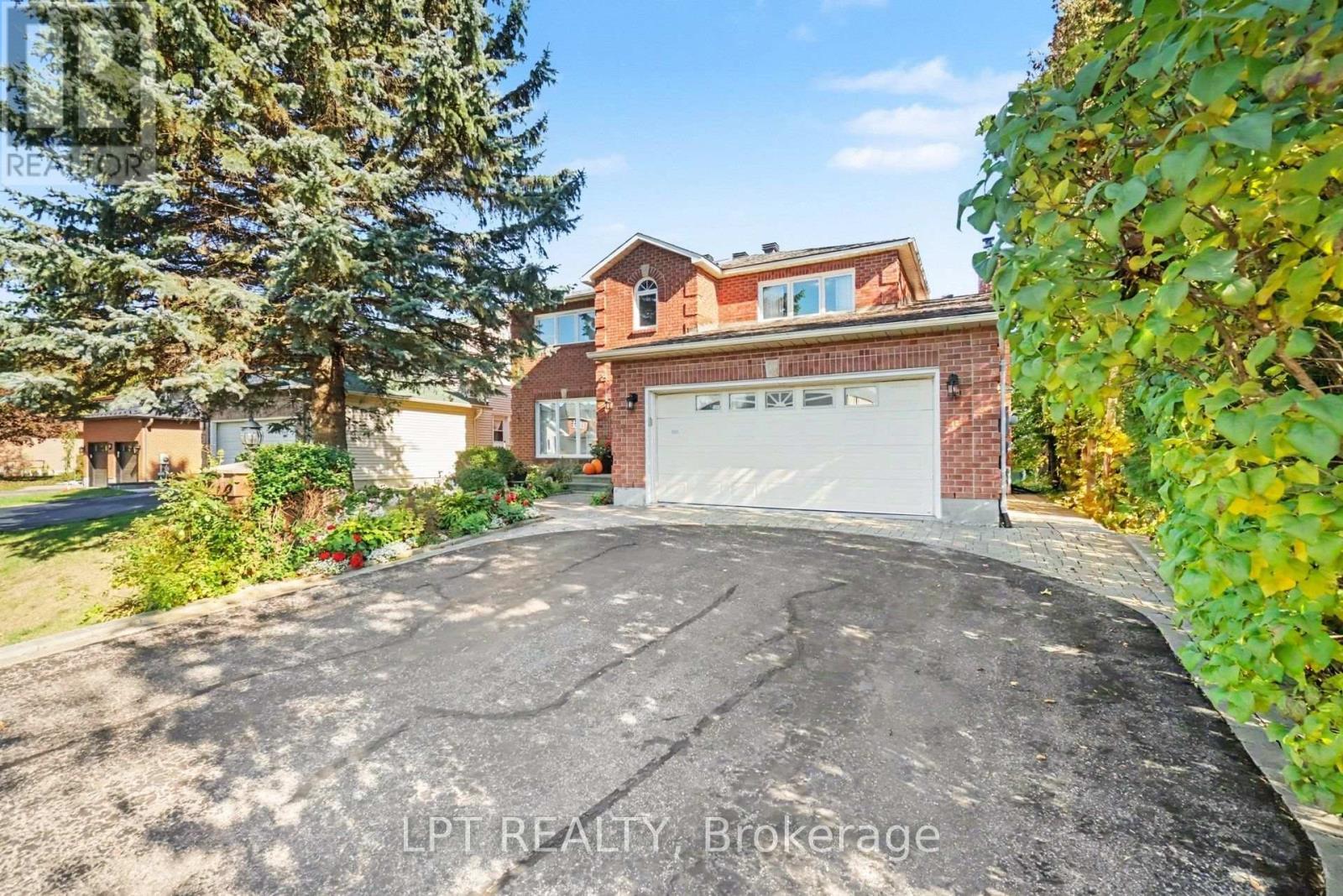 24 BELLEVIEW DRIVE - 1