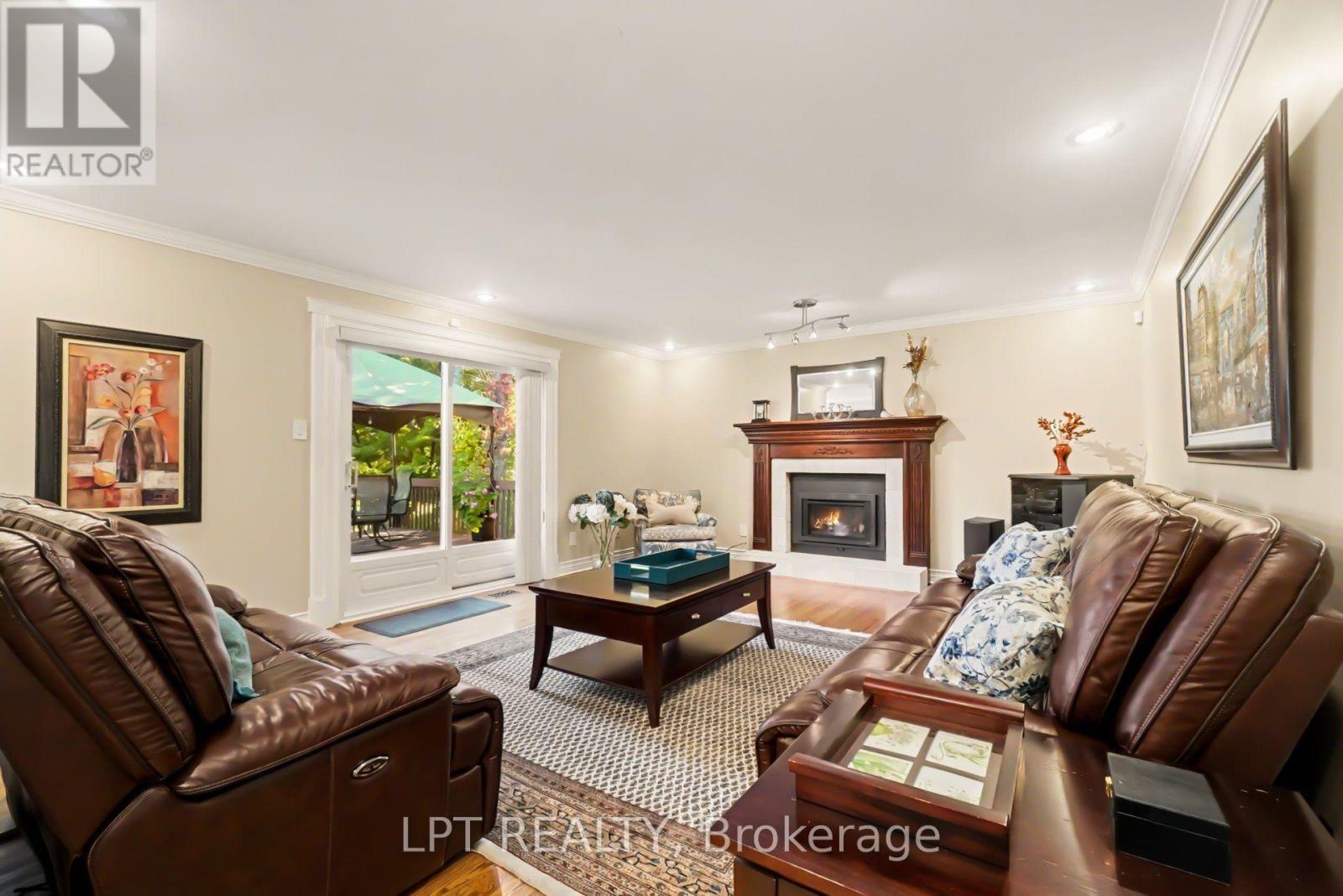24 BELLEVIEW DRIVE - 14