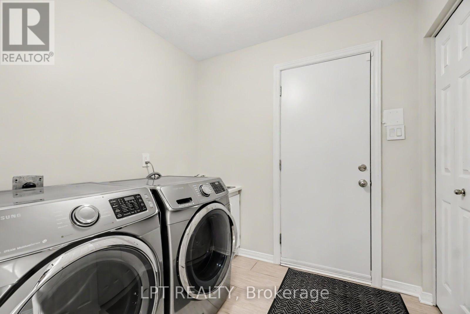 24 BELLEVIEW DRIVE - 19