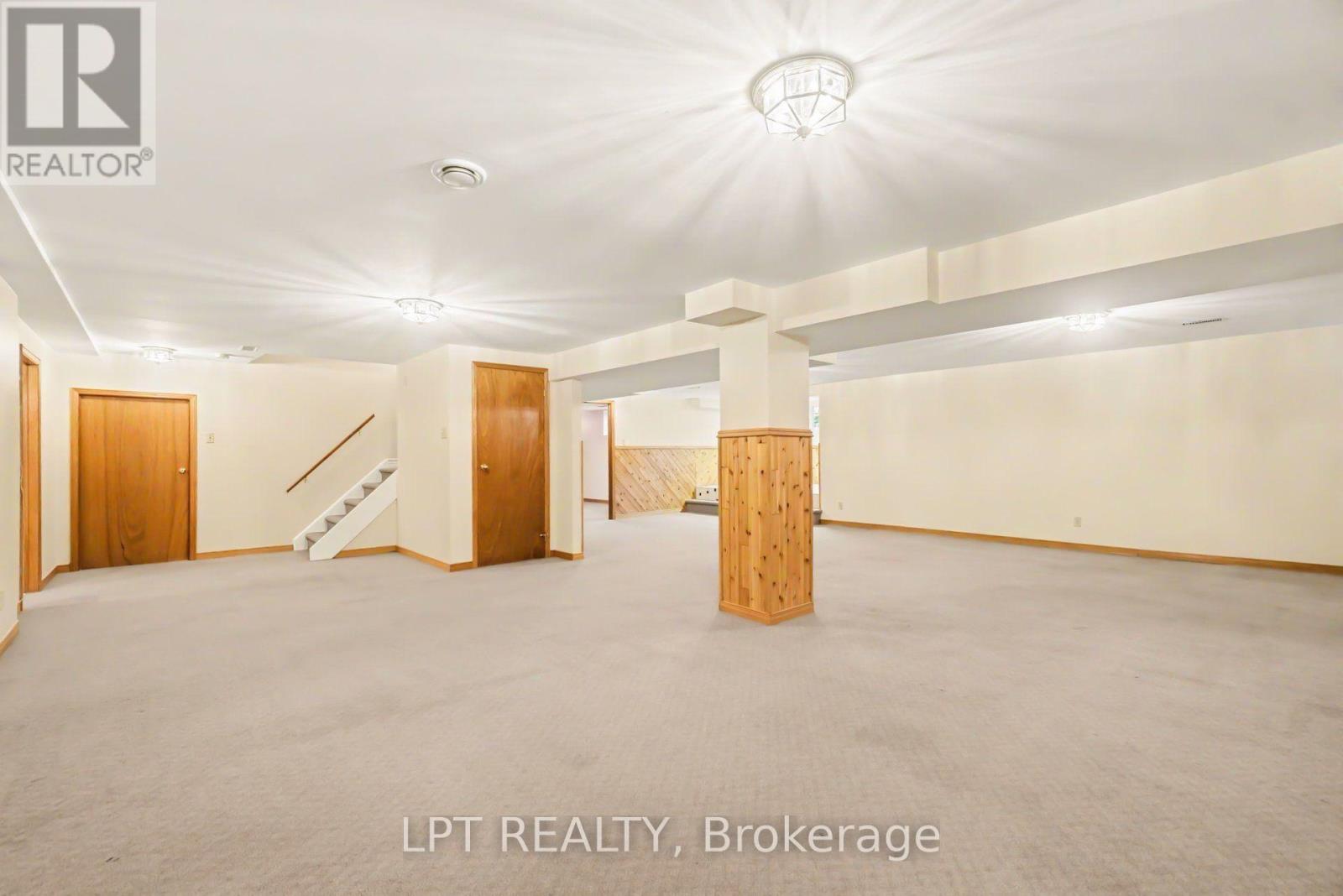 24 BELLEVIEW DRIVE - 30