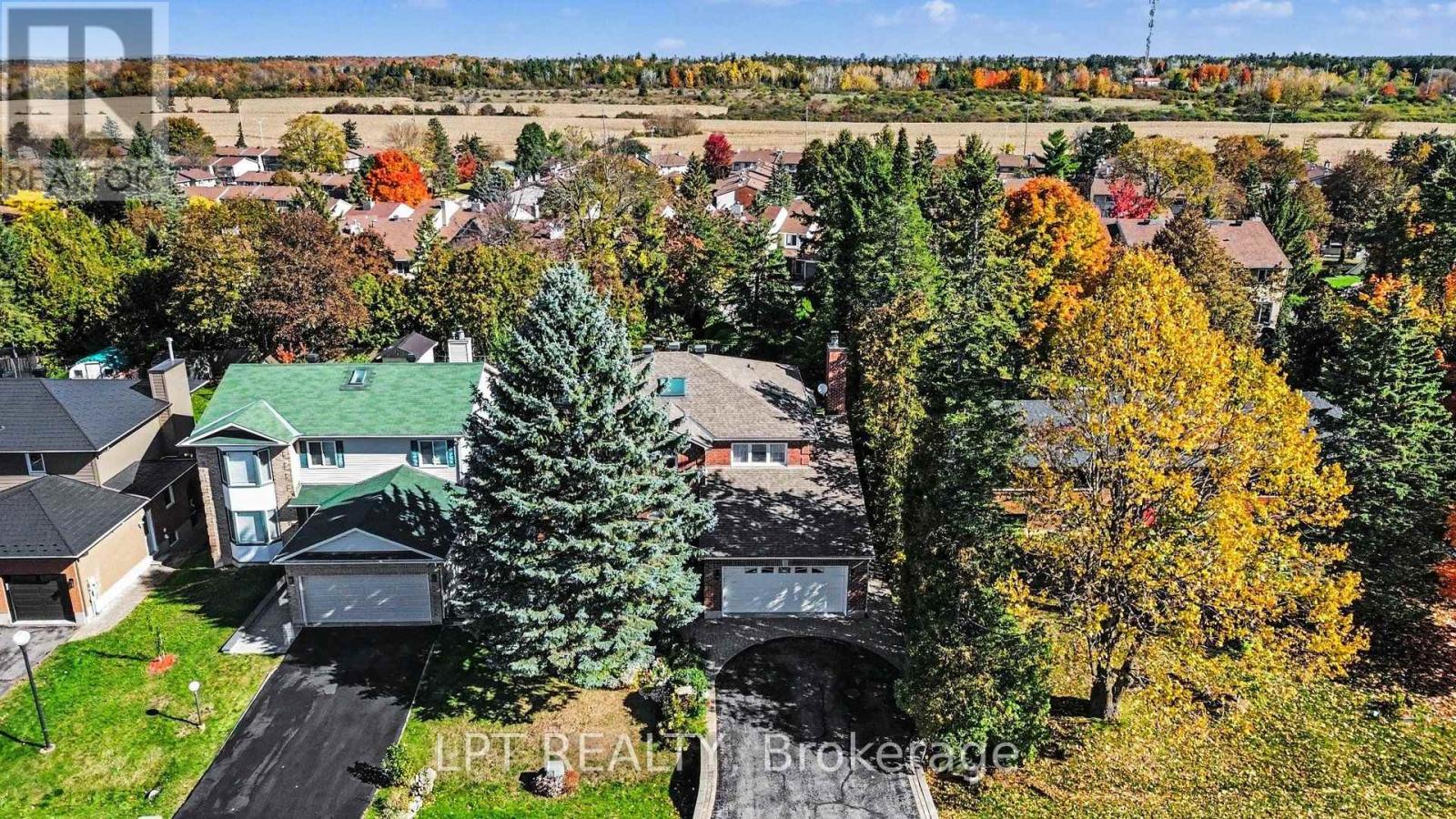 24 BELLEVIEW DRIVE - 38