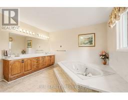 24 Belleview Drive, Ottawa, ON K2L1W3 Photo 23