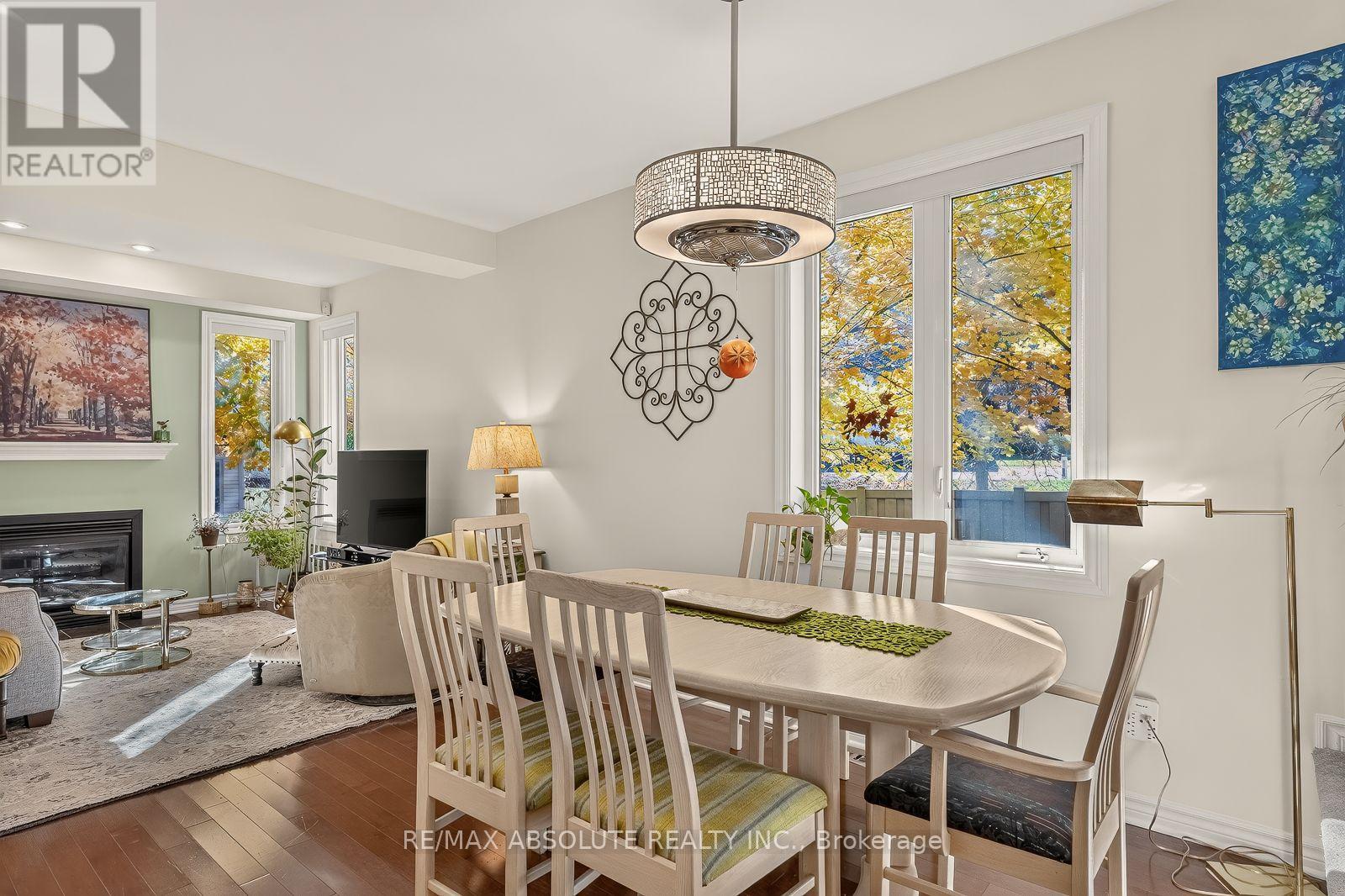 3 Bed, 3 Bath Townhouse for Sale in Ottawa – 103 EVELYN POWERS PRIVATE, Ottawa – MLS# X14105620 - Image 10
