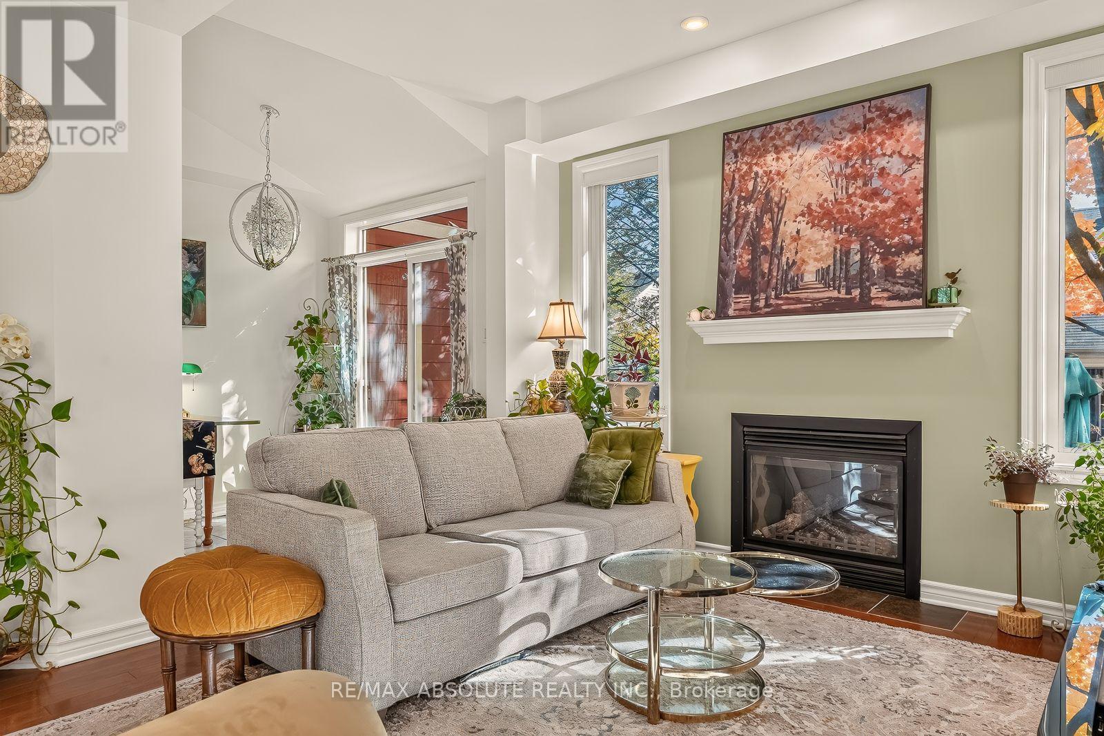 3 Bed, 3 Bath Townhouse for Sale in Ottawa – 103 EVELYN POWERS PRIVATE, Ottawa – MLS# X14105620 - Image 19