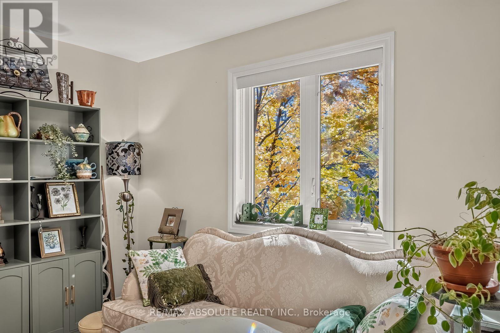 3 Bed, 3 Bath Townhouse for Sale in Ottawa – 103 EVELYN POWERS PRIVATE, Ottawa – MLS# X14105620 - Image 35