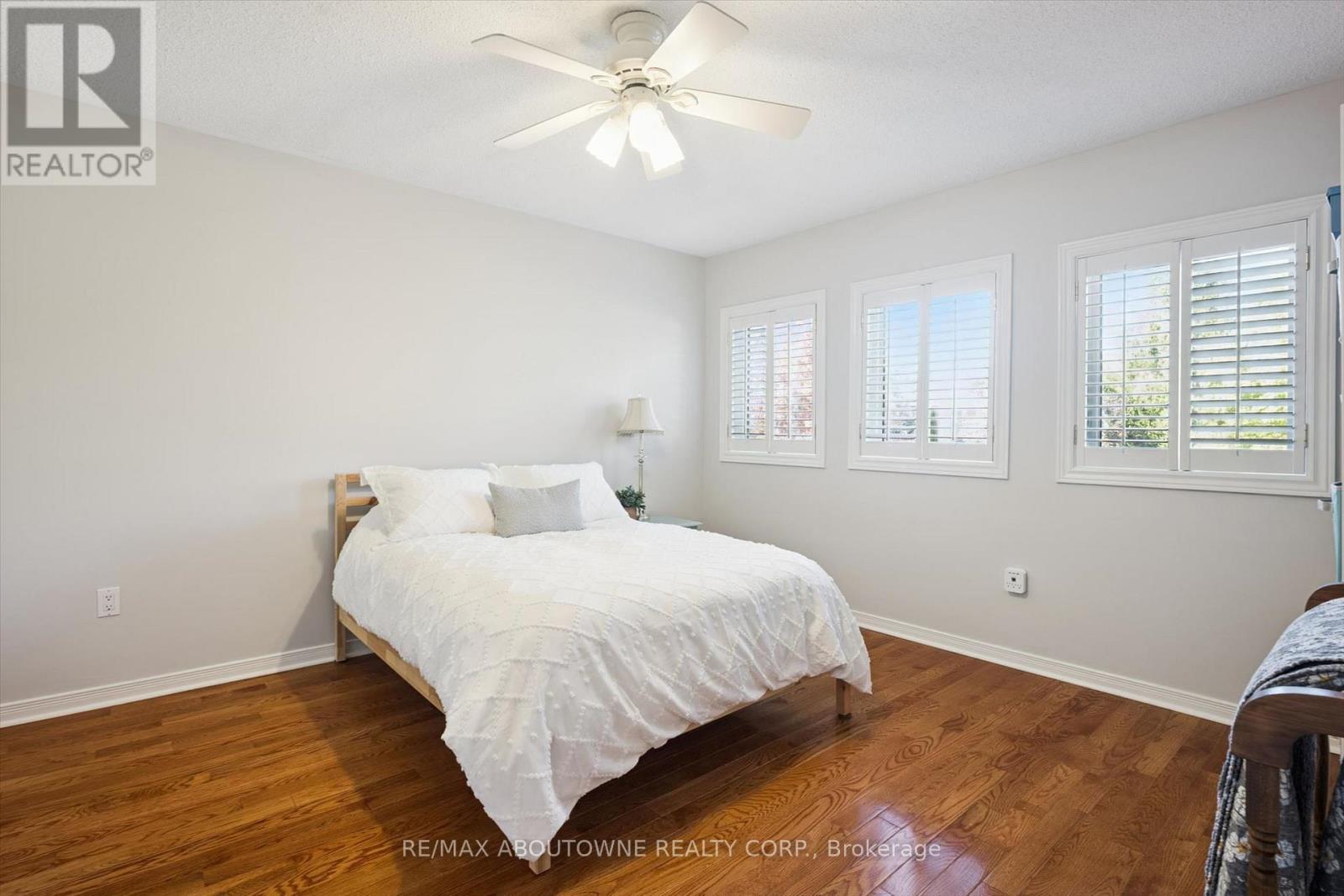 2086 Sprucedale Drive, Oakville, ON photo 29