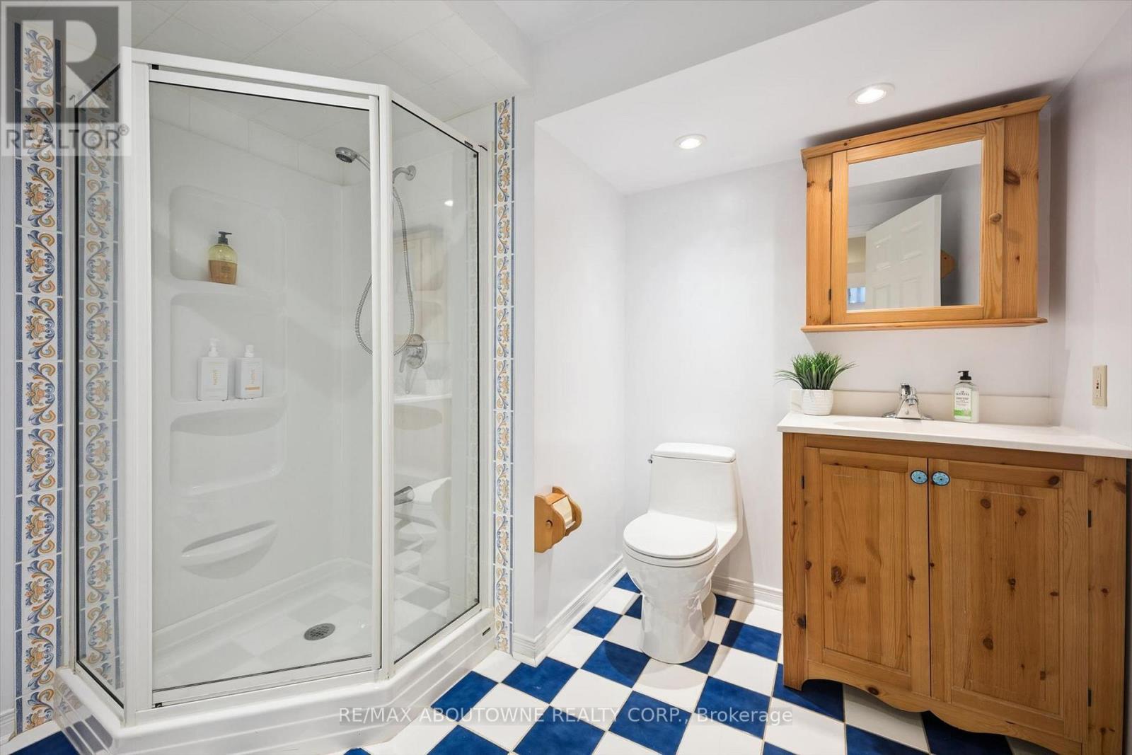 2086 Sprucedale Drive, Oakville, ON photo 35
