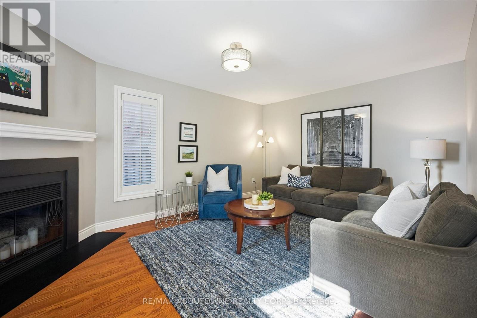 2086 Sprucedale Drive, Oakville, ON photo 9