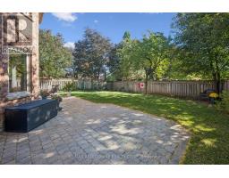 2086 Sprucedale Drive, Oakville, ON L6H5W3 Photo 40