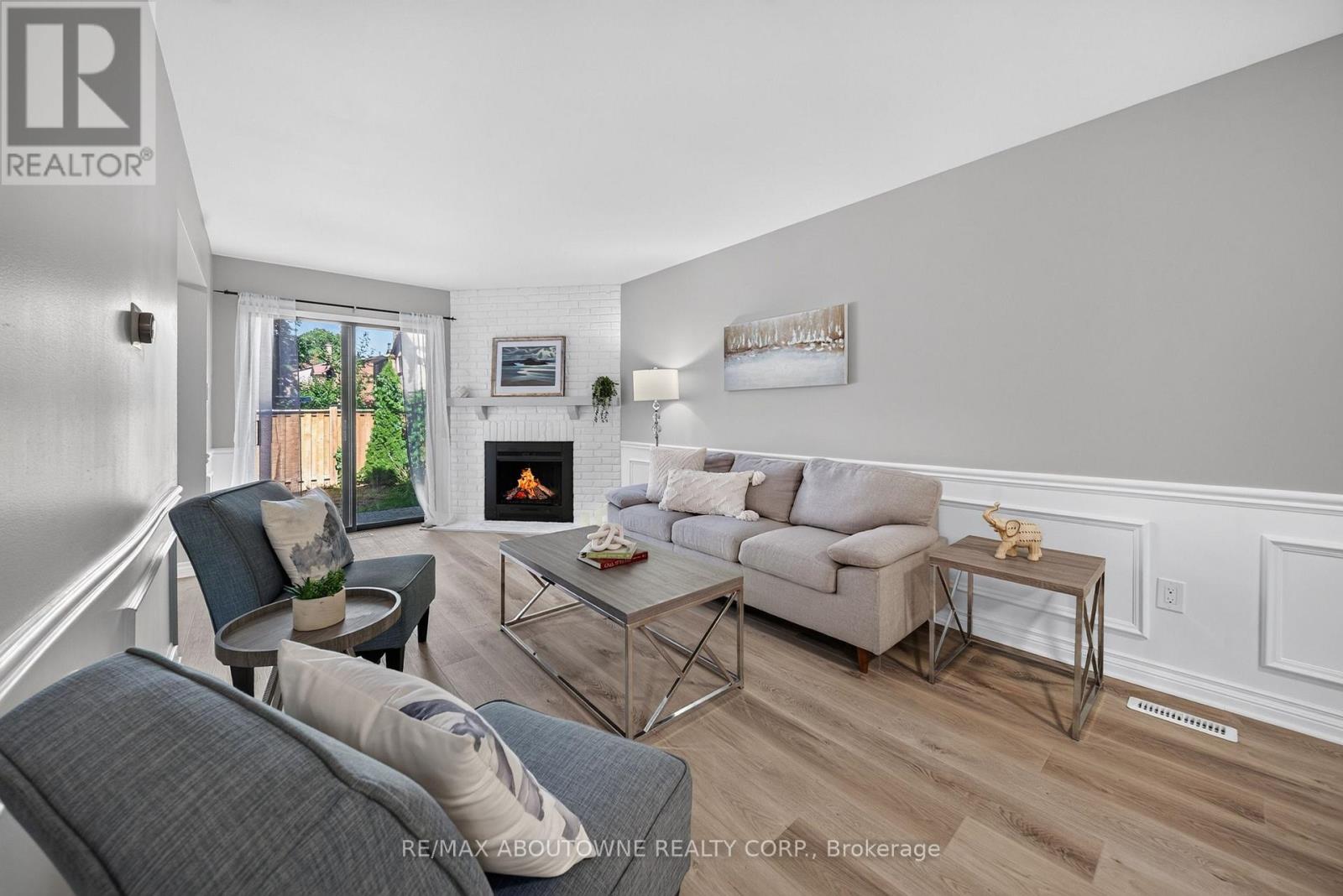 4353 Sawmill Valley Drive, Mississauga, ON photo 12