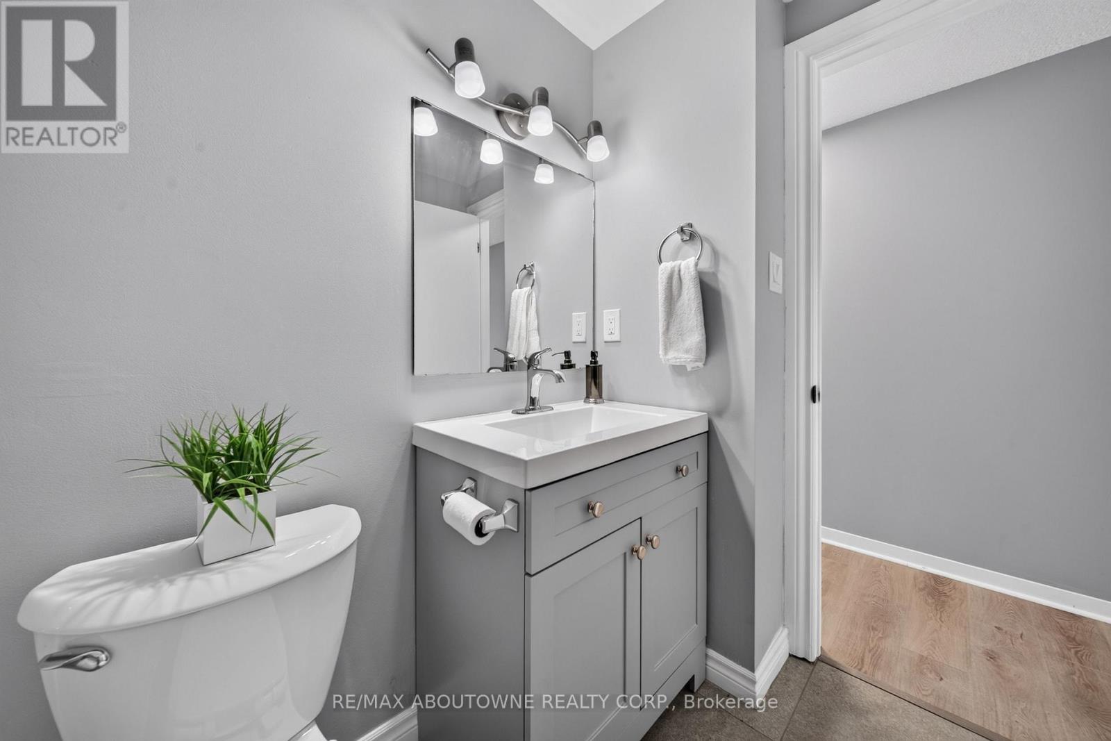 4353 SAWMILL VALLEY DRIVE - 39