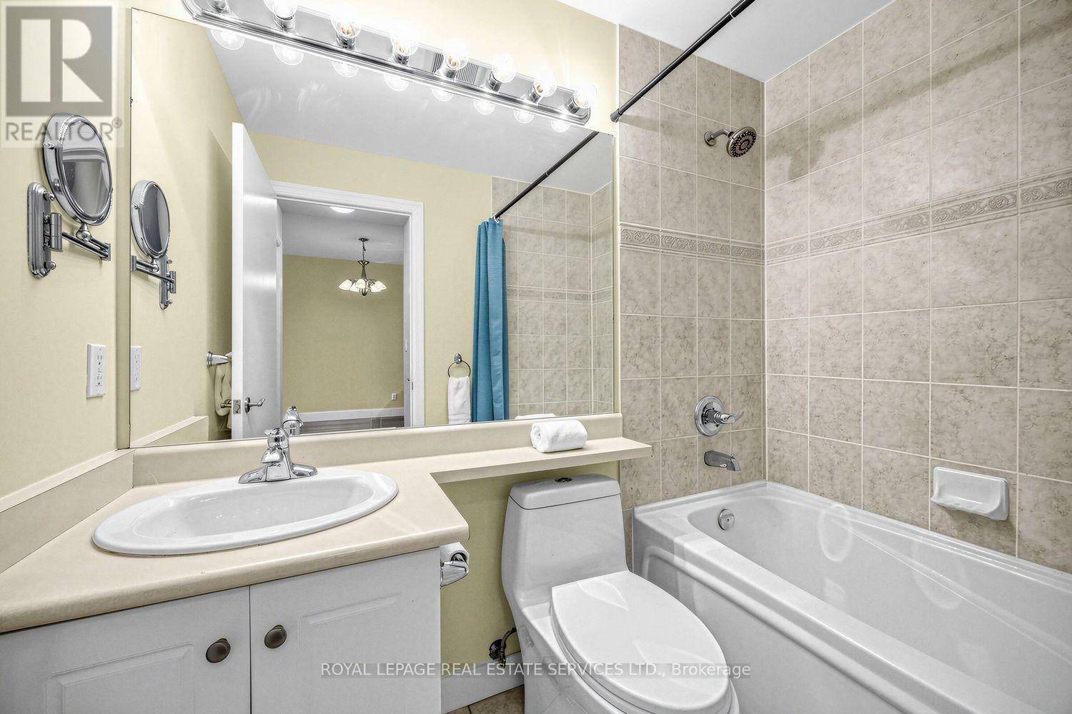 1704- 1359 Rathburn Road East, Mississauga, ON photo 19