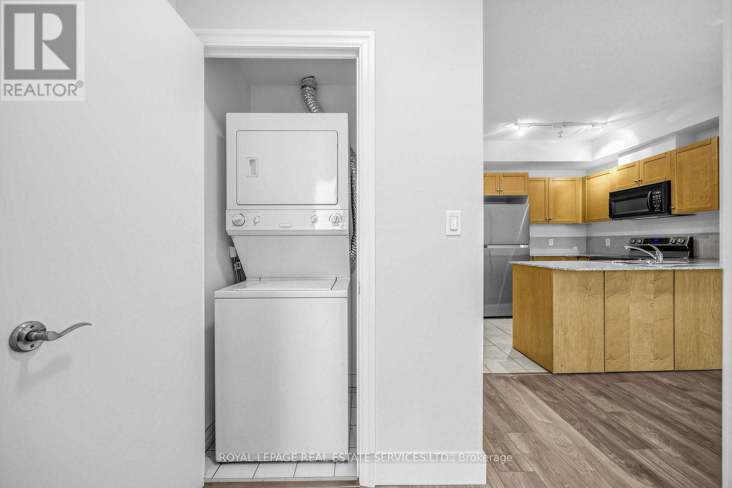 1704- 1359 Rathburn Road East, Mississauga, ON photo 21