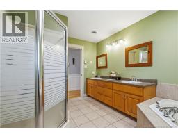14 Wilfred Avenue, Fredericton, NB E3B9S1 Photo 28