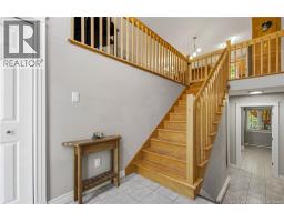 Bath (# pieces 1-6) - 14 Wilfred Avenue, Fredericton, NB E3B9S1 Photo 9