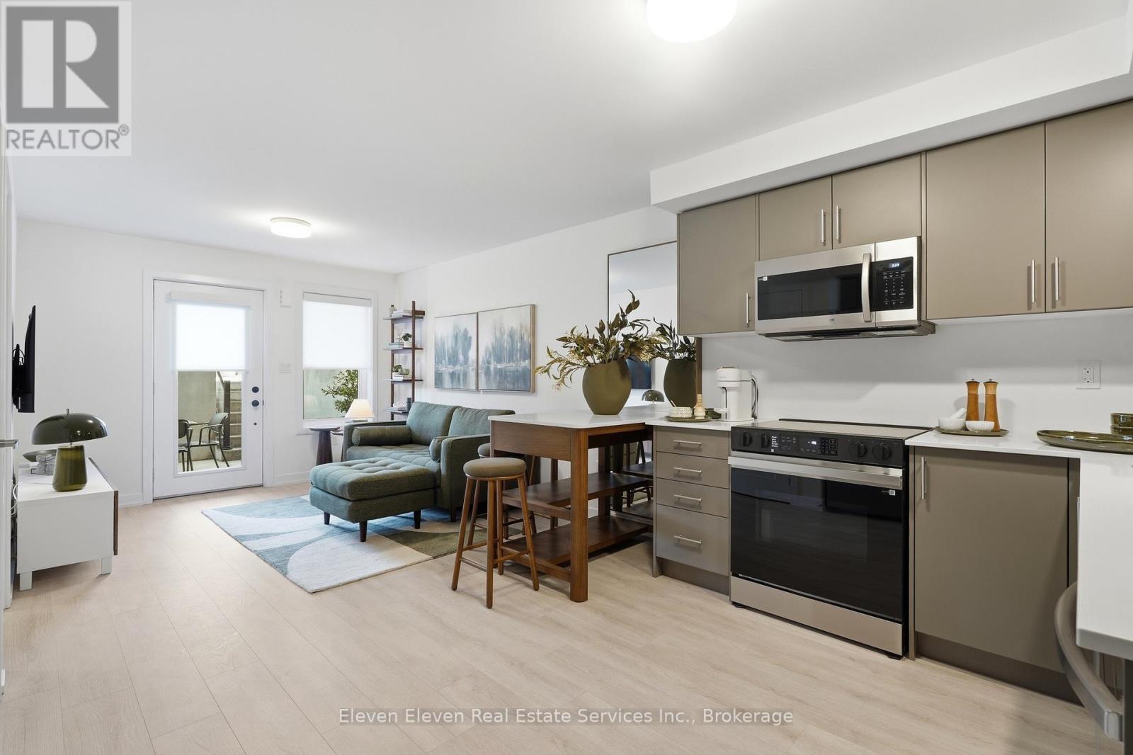 47- 42 LOWES Road West, Guelph, ON photo 3