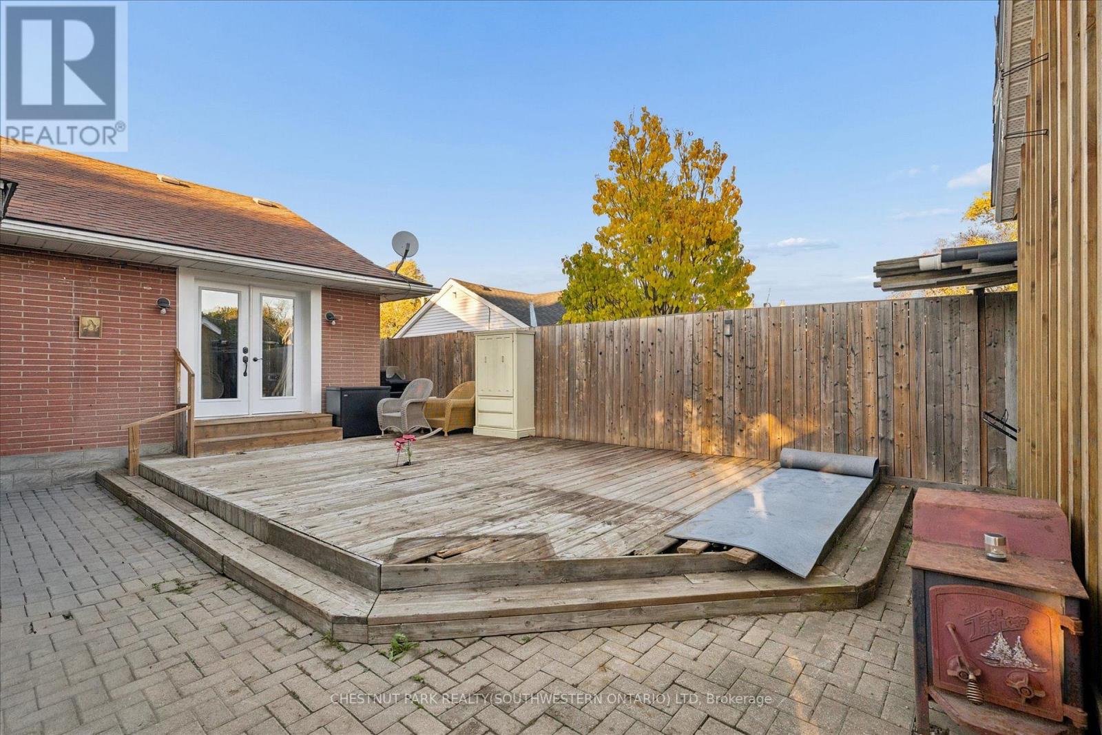 7 Prueter Avenue, Kitchener, ON photo 20