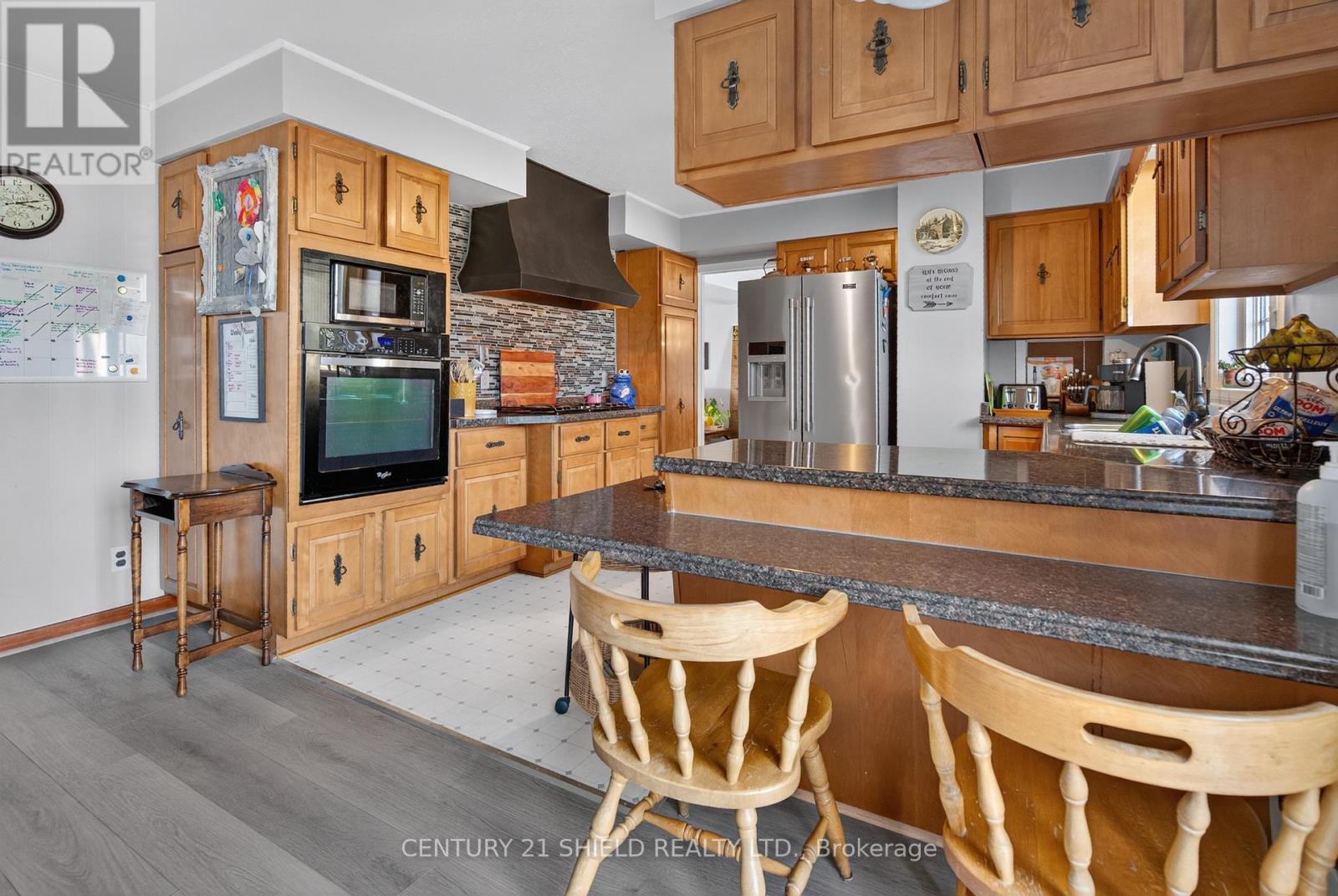 1319 AUBIN AVENUE - 11