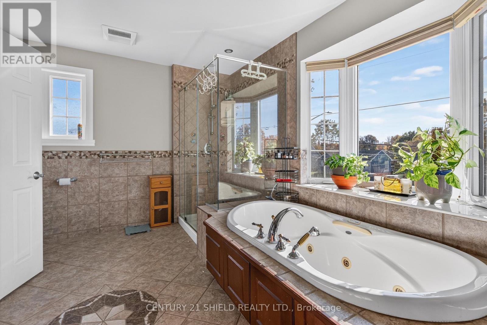 1319 AUBIN AVENUE - 21