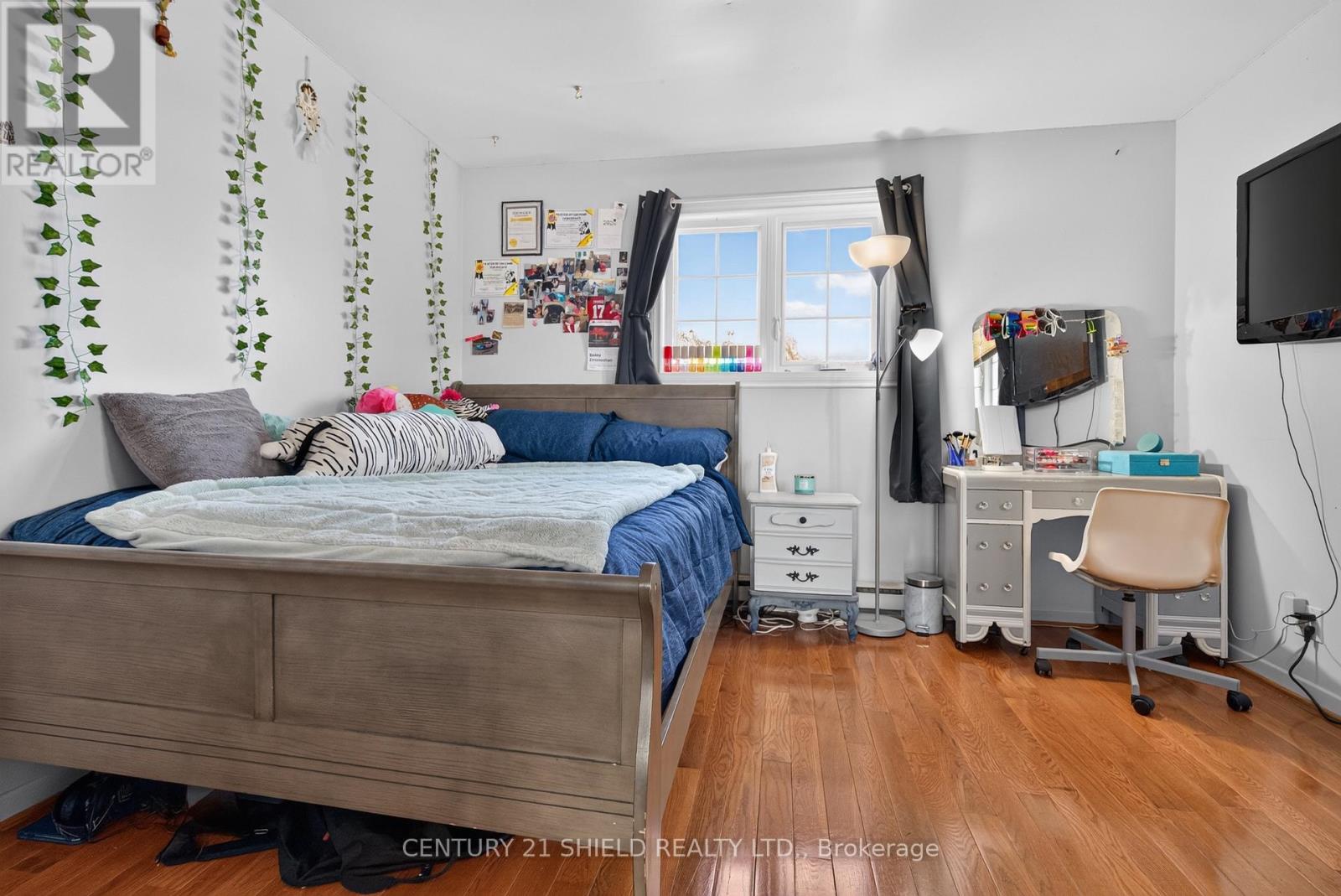 1319 AUBIN AVENUE - 26