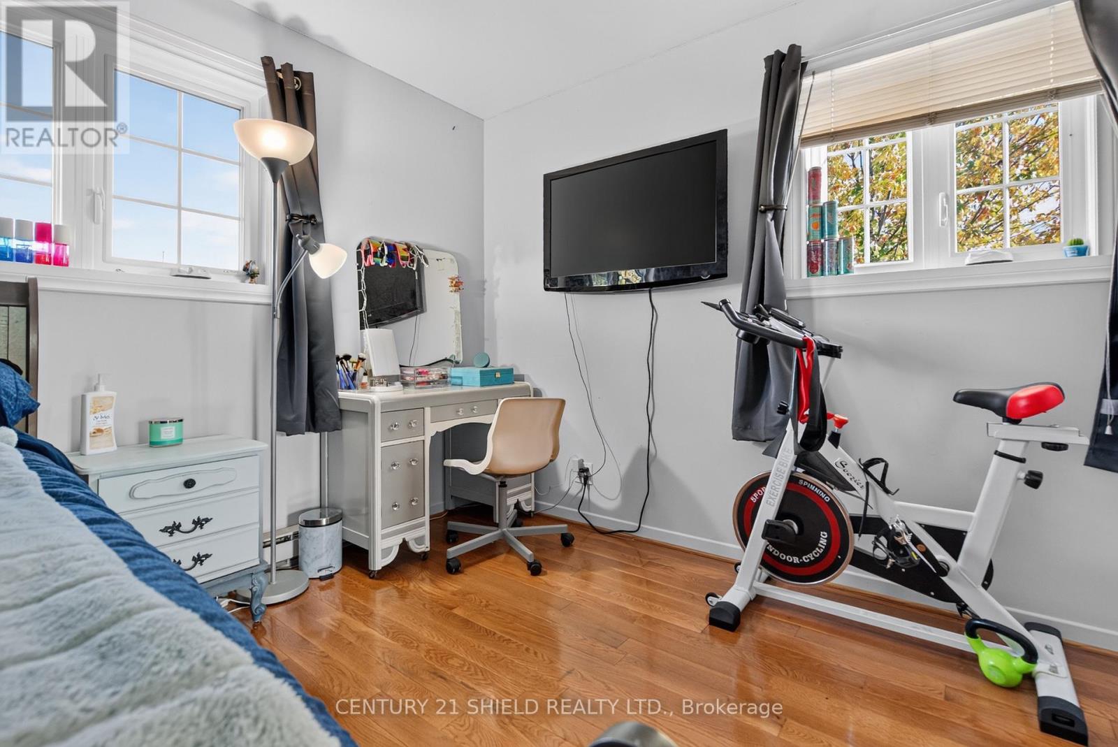 1319 AUBIN AVENUE - 28