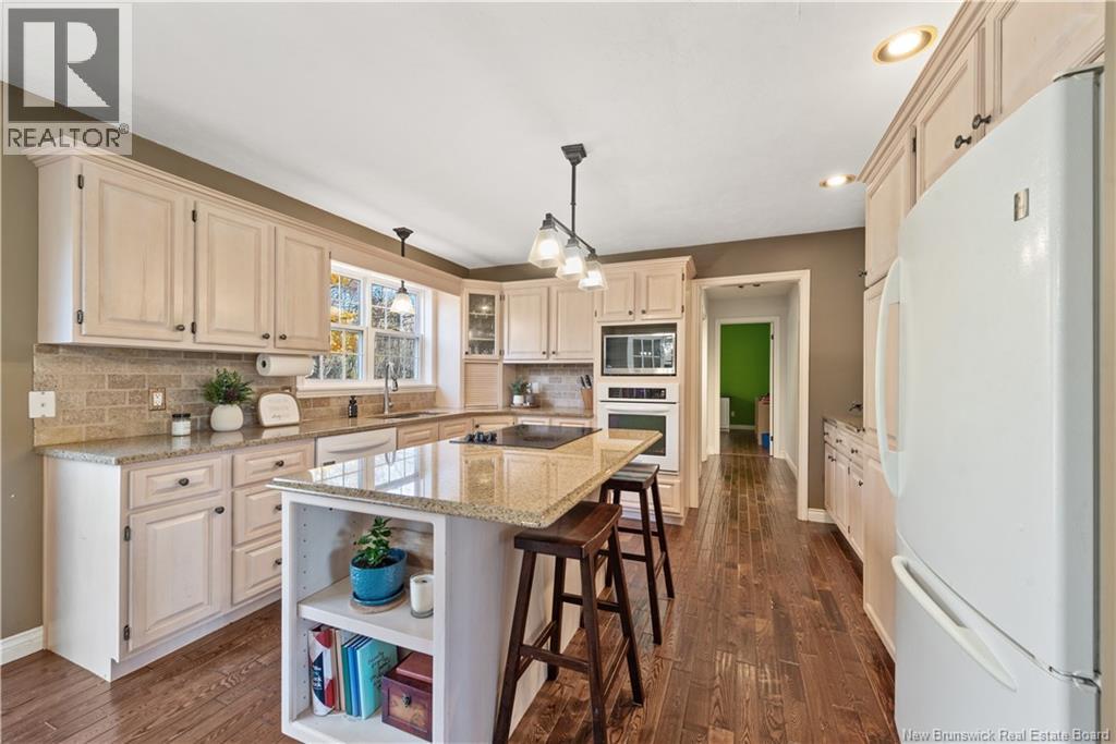 66 Goldsboro Avenue photo 3