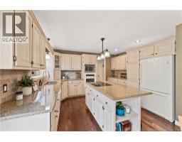 66 Goldsboro Avenue, photo 4