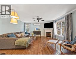 Family room - 66 Goldsboro Avenue, Riverview, NB E1B4K4 Photo 9