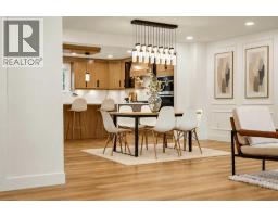3pc Bathroom - 1303 87 Avenue Sw, Calgary, AB T2V0W2 Photo 8