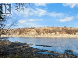 7132 Bow Crescent Nw, Calgary, AB T3B2B9 Photo 35