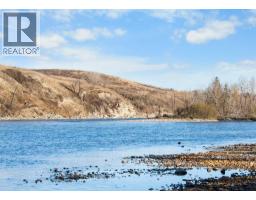 7132 Bow Crescent Nw, Calgary, AB T3B2B9 Photo 38