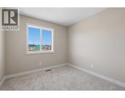 235 Waterford Heights, Chestermere, AB T1X3B7 Photo 24