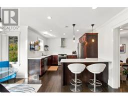 13 Burdell Place thumbnail 9
