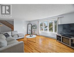 84 Canada Drive thumbnail 10