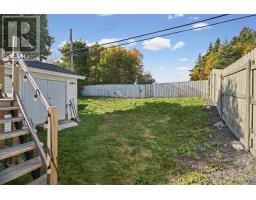 84 Canada Drive thumbnail 3